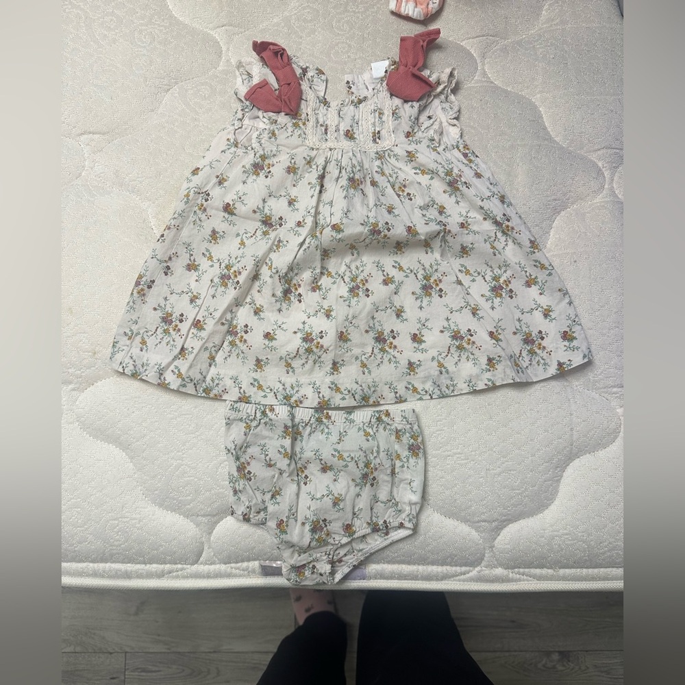 Edgehill Collection Floral Dress Set - Cream and Pink